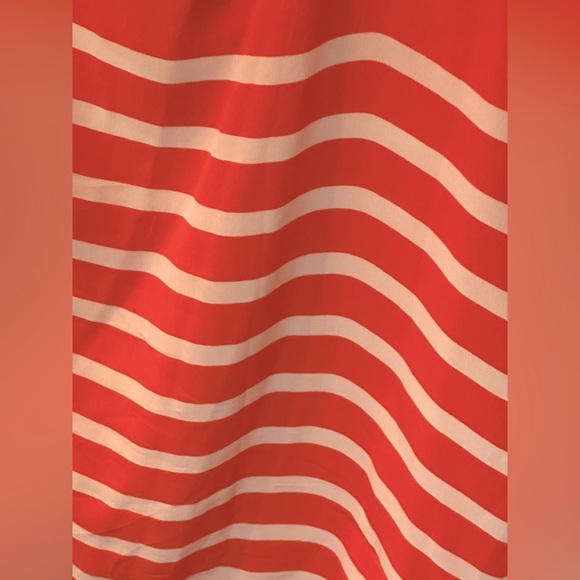 Joie SILK crepe top. Size S. Excellent condition. - Picture 3 of 4